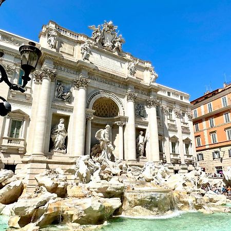 Trevi Romantic Alcova ภายนอก รูปภาพ