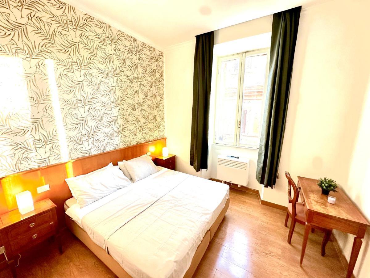 Trevi Romantic Alcova ภายนอก รูปภาพ