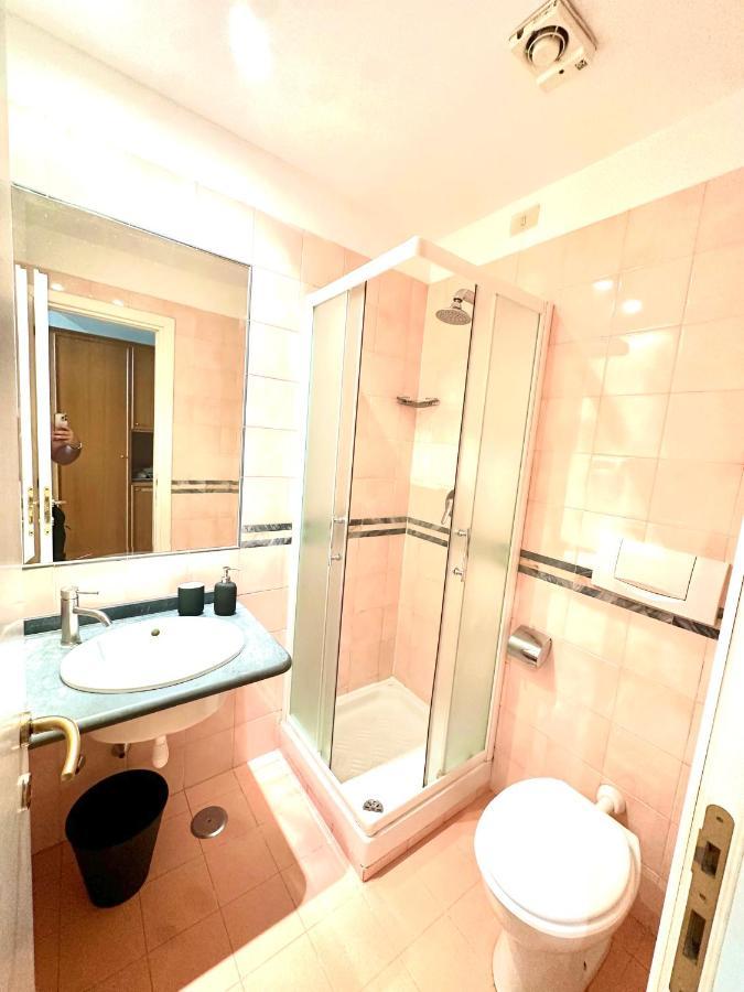 Trevi Romantic Alcova ภายนอก รูปภาพ