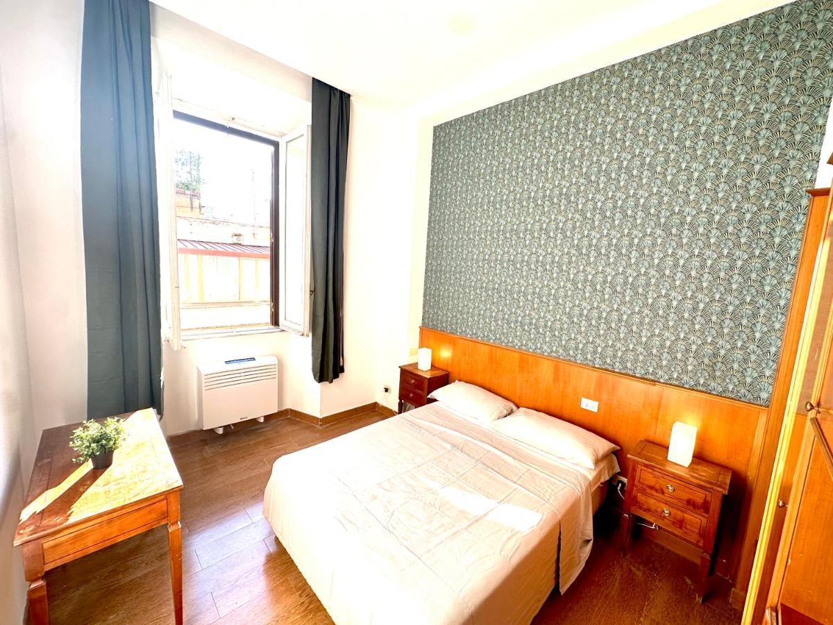 Trevi Romantic Alcova ภายนอก รูปภาพ